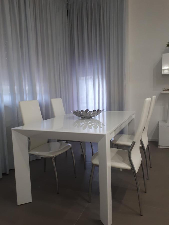 Apartament Parini Flat Lecce Zewnętrze zdjęcie